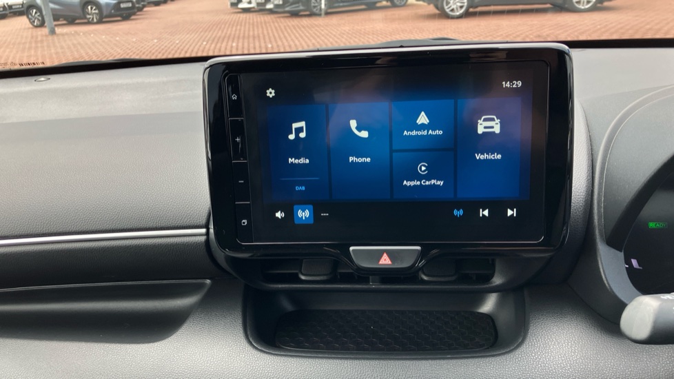 Toyota Yaris 1.5 Hybrid Design 5dr CVT Hybrid Hatchback - Image 40