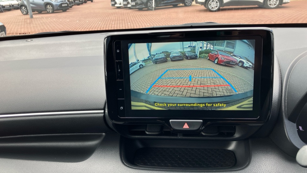 Toyota Yaris 1.5 Hybrid Design 5dr CVT Hybrid Hatchback - Image 42