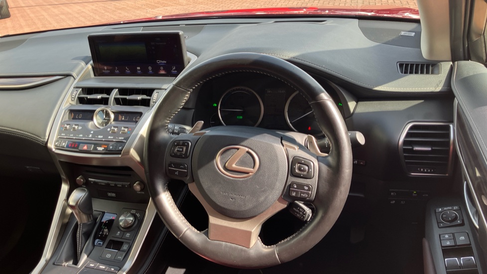 Lexus NX 300h 2.5 Premier 5dr CVT Hybrid Estate - Image 7