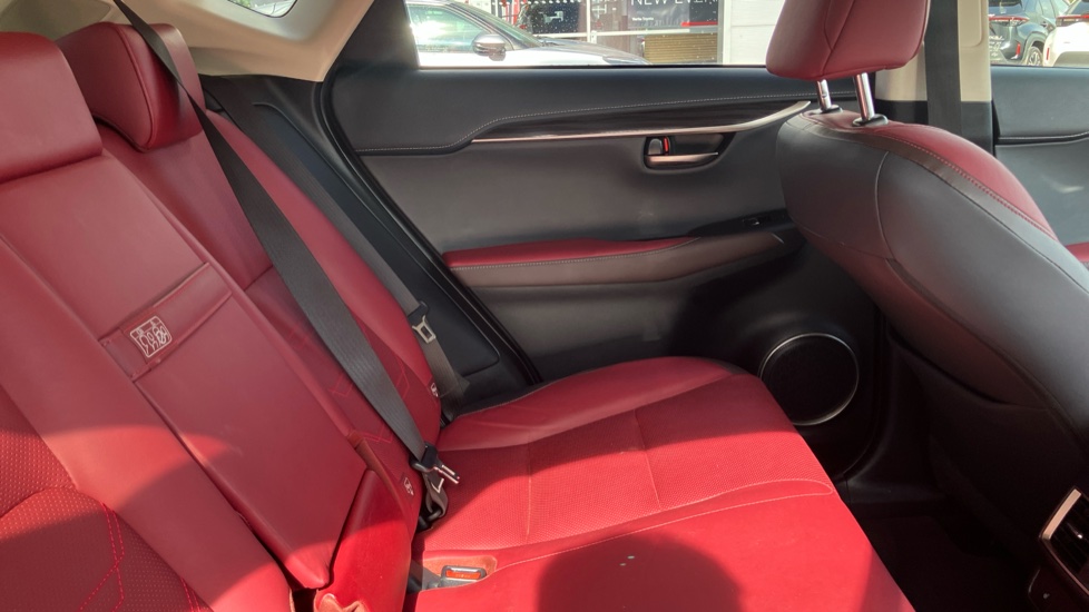 Lexus NX 300h 2.5 Premier 5dr CVT Hybrid Estate - Image 8