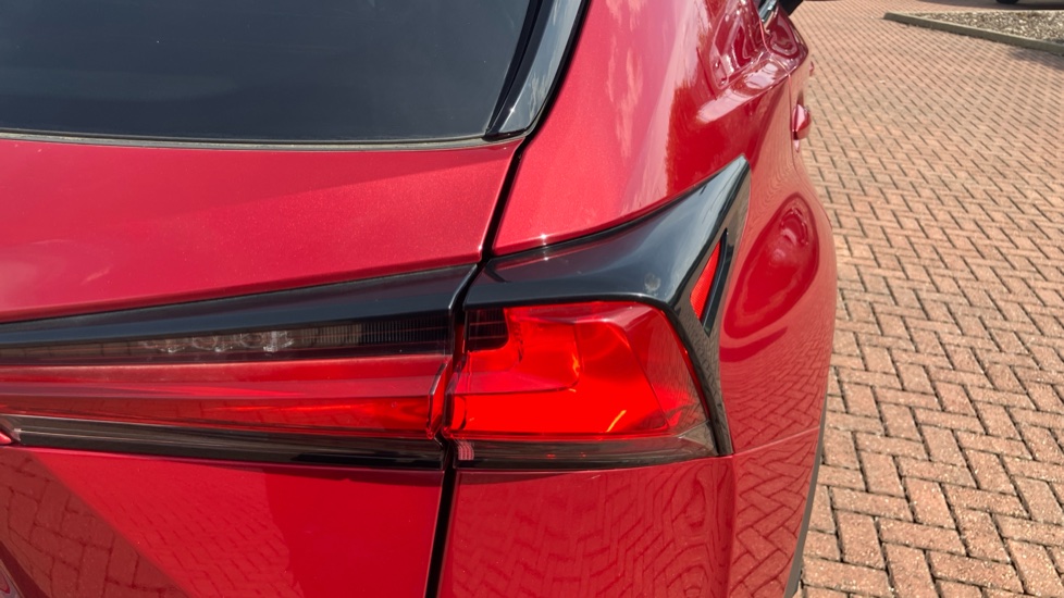 Lexus NX 300h 2.5 Premier 5dr CVT Hybrid Estate - Image 21