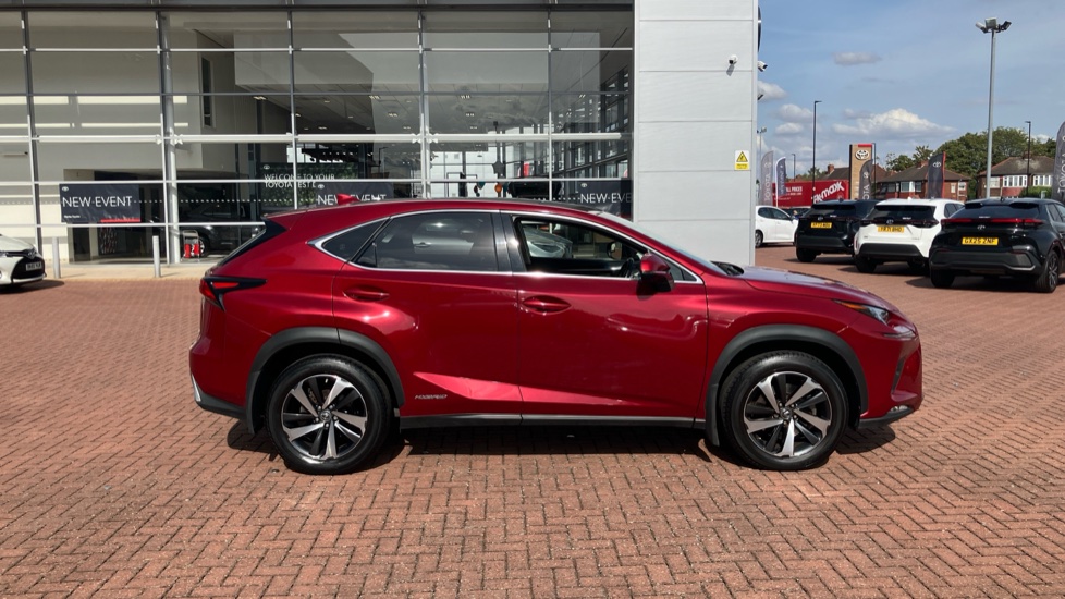 Lexus NX 300h 2.5 Premier 5dr CVT Hybrid Estate - Image 23