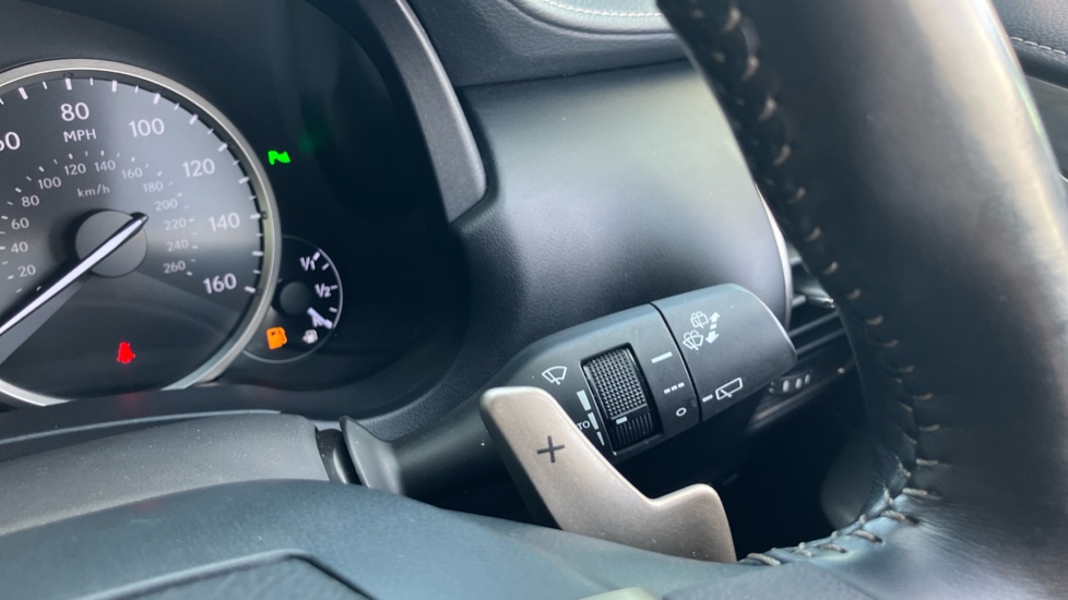 Lexus NX 300h 2.5 Premier 5dr CVT Hybrid Estate - Image 33