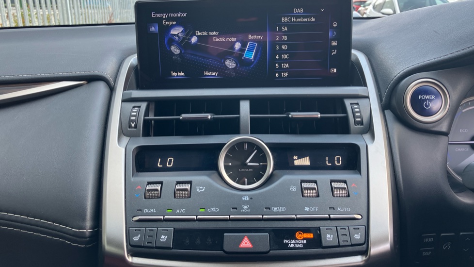 Lexus NX 300h 2.5 Premier 5dr CVT Hybrid Estate - Image 40