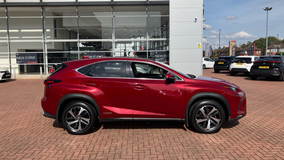 Lexus NX 300h 2.5 Premier 5dr CVT Hybrid Estate - Image 44