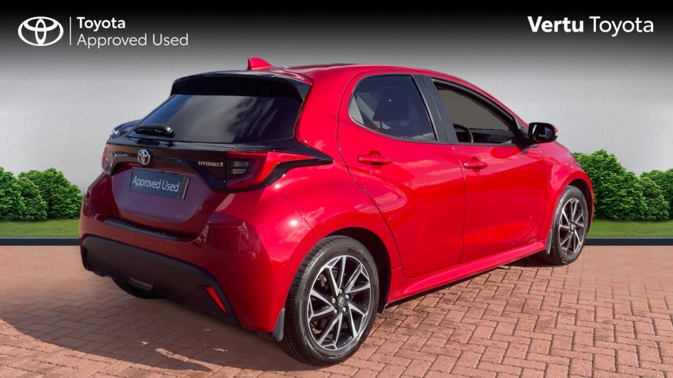 Toyota Yaris 1.5 Hybrid Design 5dr CVT Hybrid Hatchback - Image 2