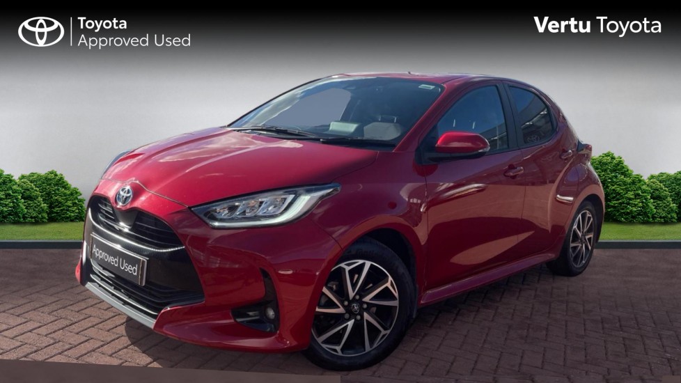 Toyota Yaris 1.5 Hybrid Design 5dr CVT Hybrid Hatchback - Image 3