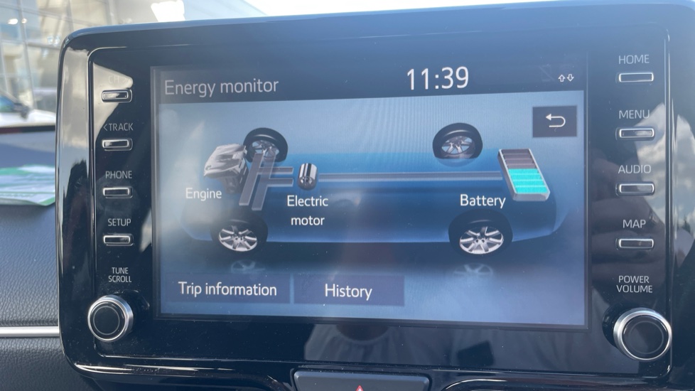 Toyota Yaris 1.5 Hybrid Design 5dr CVT Hybrid Hatchback - Image 42