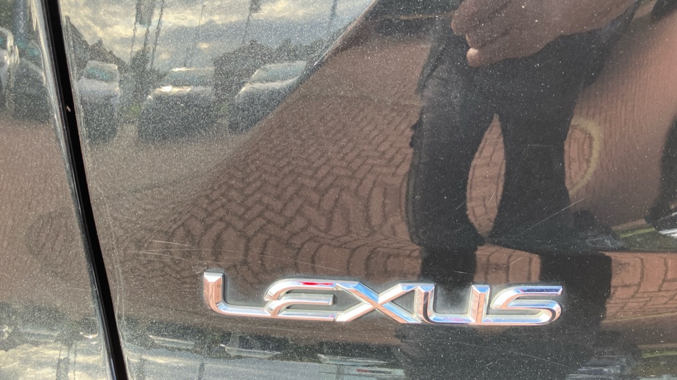 Lexus NX 300h 2.5 F-Sport 5dr CVT [Premium Pack/Pan Roof] Hybrid Estate - Image 61