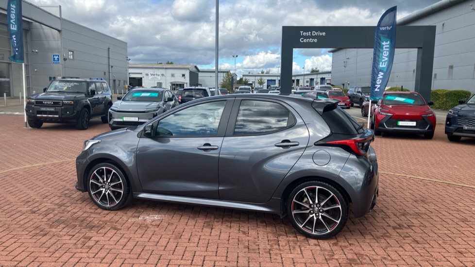 Toyota Yaris 1.5 Hybrid GR Sport 5dr CVT Hybrid Hatchback - Image 47