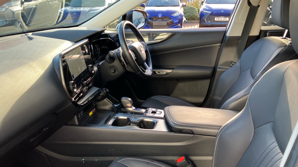 Lexus NX 450h+ 2.5 5dr E-CVT [Premium Pack] Estate - Image 5