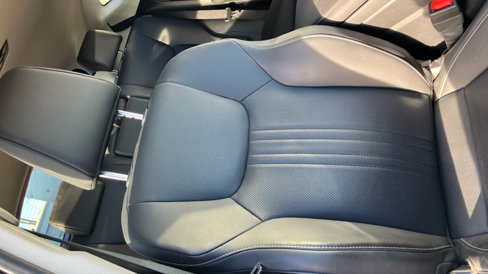 Lexus NX 450h+ 2.5 5dr E-CVT [Premium Pack] Estate - Image 14