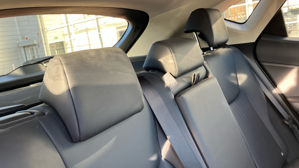 Lexus NX 450h+ 2.5 5dr E-CVT [Premium Pack] Estate - Image 18