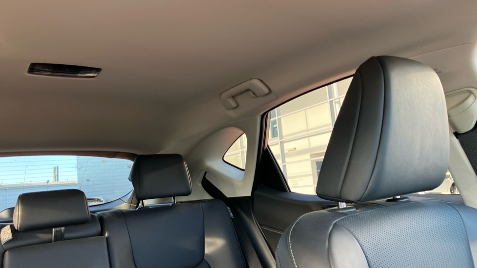 Lexus NX 450h+ 2.5 5dr E-CVT [Premium Pack] Estate - Image 19
