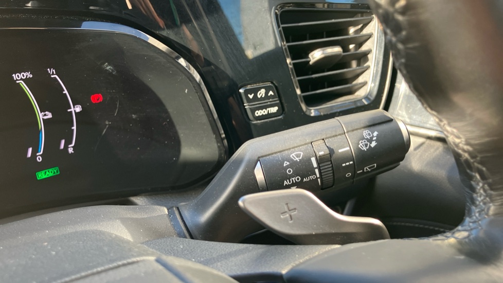 Lexus NX 450h+ 2.5 5dr E-CVT [Premium Pack] Estate - Image 33