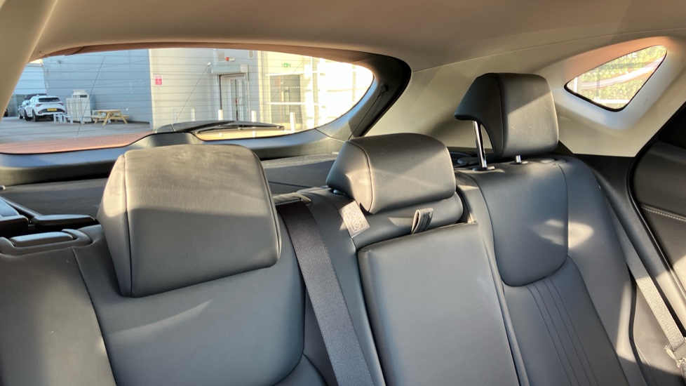 Lexus NX 450h+ 2.5 5dr E-CVT [Premium Pack] Estate - Image 36