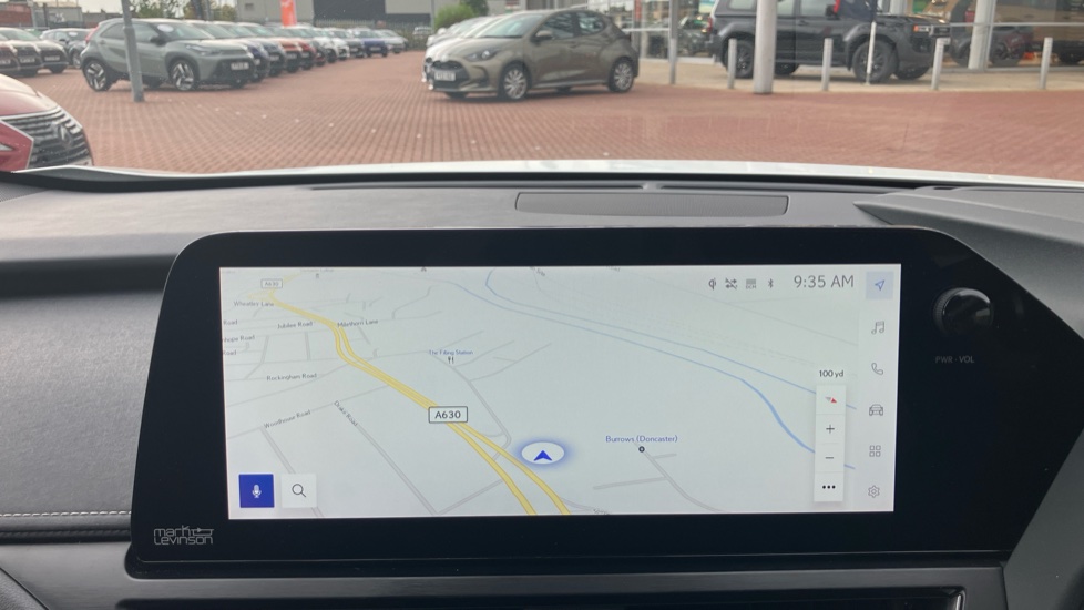 Lexus UX 250h 2.0 Takumi 5dr CVT Hybrid Hatchback - Image 9