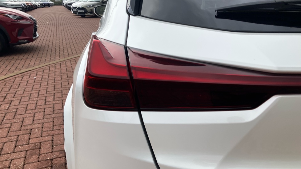 Lexus UX 250h 2.0 Takumi 5dr CVT Hybrid Hatchback - Image 37