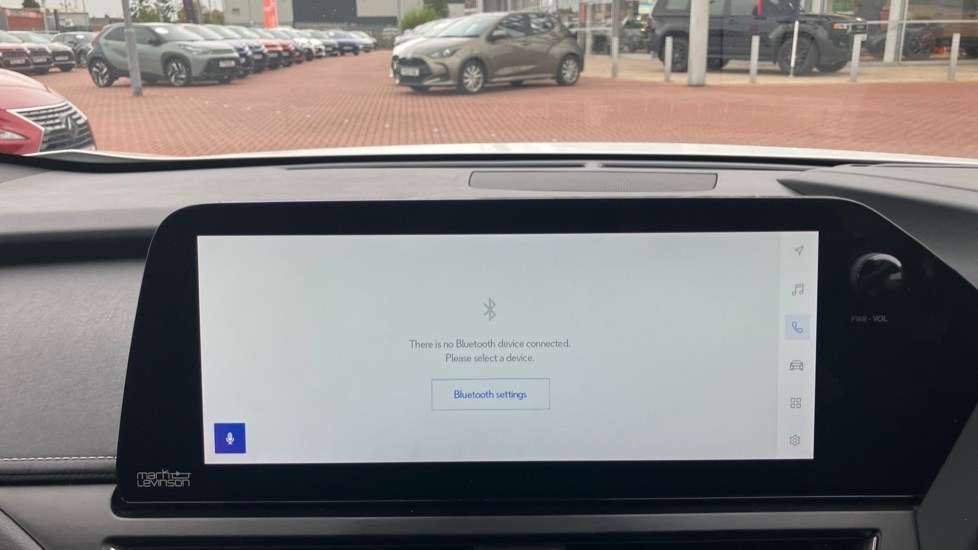 Lexus UX 250h 2.0 Takumi 5dr CVT Hybrid Hatchback - Image 39