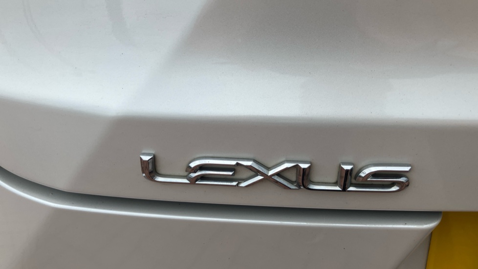 Lexus UX 250h 2.0 Takumi 5dr CVT Hybrid Hatchback - Image 57