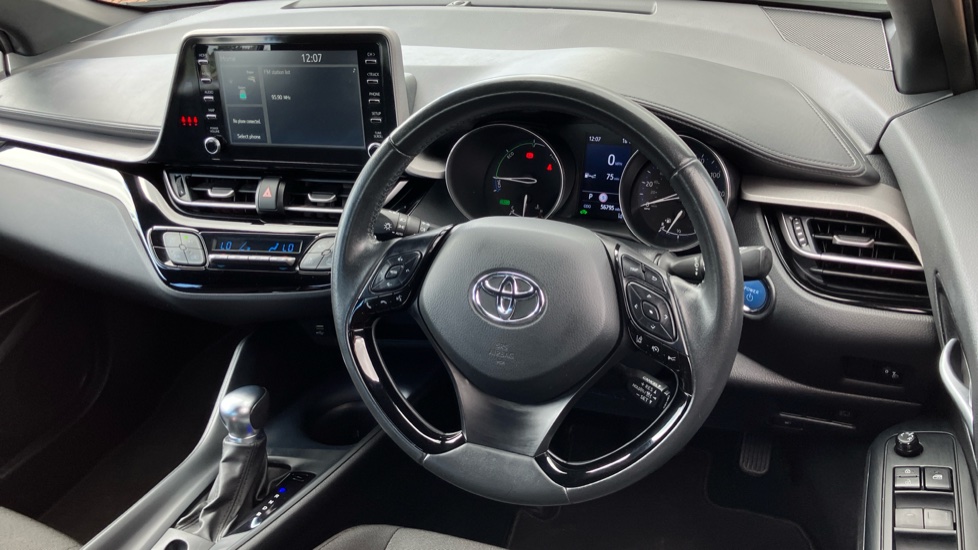 Toyota C-HR 1.8 Hybrid Icon 5dr CVT Hybrid Hatchback - Image 7