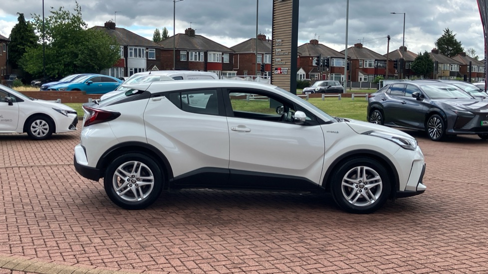 Toyota C-HR 1.8 Hybrid Icon 5dr CVT Hybrid Hatchback - Image 23