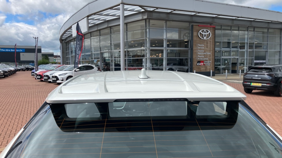 Toyota C-HR 1.8 Hybrid Icon 5dr CVT Hybrid Hatchback - Image 37