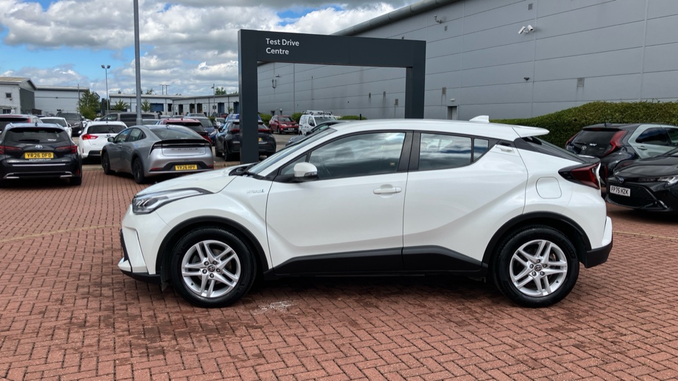 Toyota C-HR 1.8 Hybrid Icon 5dr CVT Hybrid Hatchback - Image 43