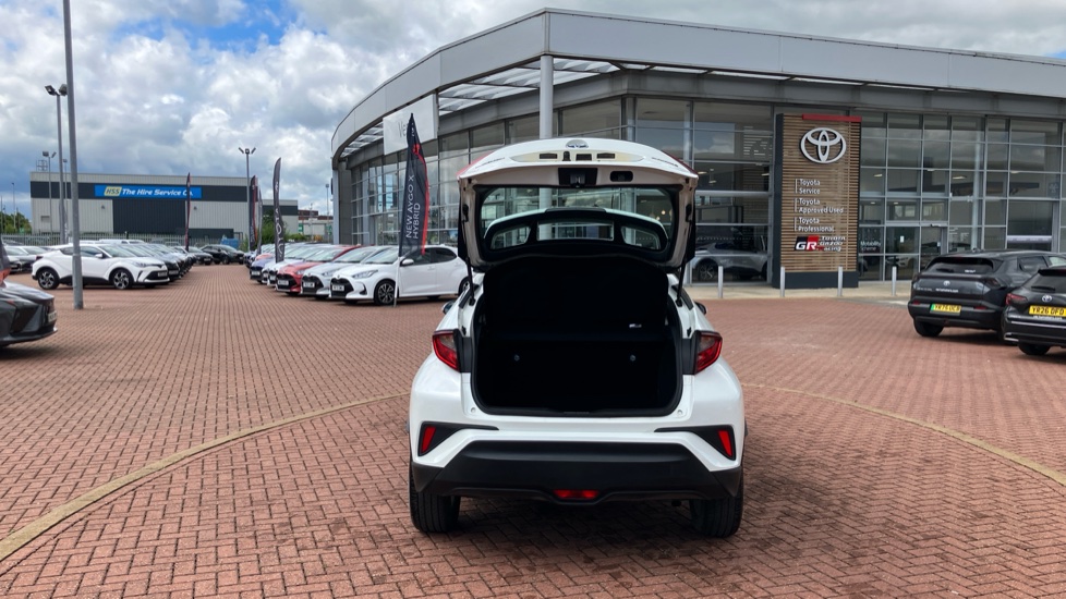 Toyota C-HR 1.8 Hybrid Icon 5dr CVT Hybrid Hatchback - Image 46