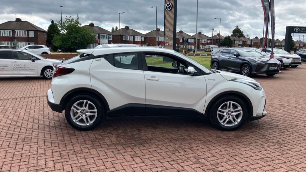 Toyota C-HR 1.8 Hybrid Icon 5dr CVT Hybrid Hatchback - Image 48