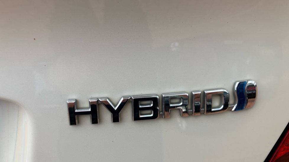 Toyota C-HR 1.8 Hybrid Icon 5dr CVT Hybrid Hatchback - Image 51