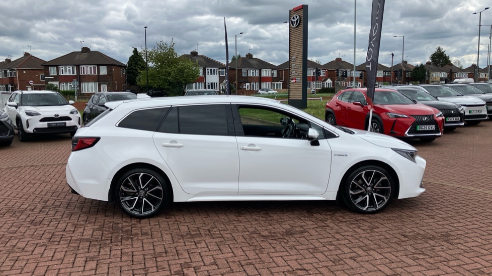 Toyota Corolla 2.0 VVT-i Hybrid Excel 5dr CVT Hybrid Estate - Image 43
