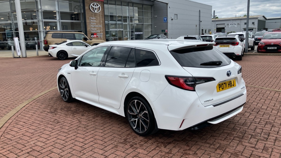 Toyota Corolla 2.0 VVT-i Hybrid Excel 5dr CVT Hybrid Estate - Image 47