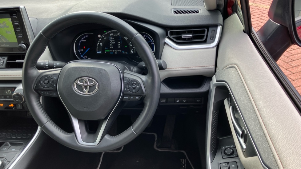Toyota RAV4 2.5 VVT-i Hybrid Excel 5dr CVT Hybrid Estate - Image 10