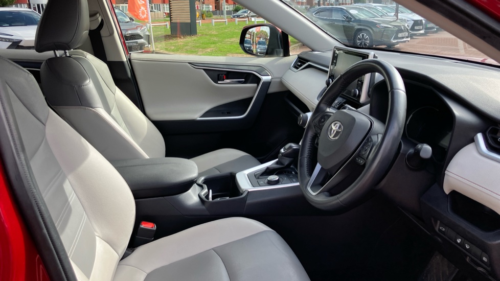 Toyota RAV4 2.5 VVT-i Hybrid Excel 5dr CVT Hybrid Estate - Image 12