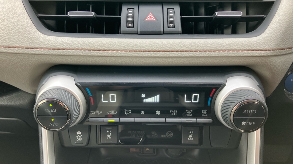 Toyota RAV4 2.5 VVT-i Hybrid Excel 5dr CVT Hybrid Estate - Image 34