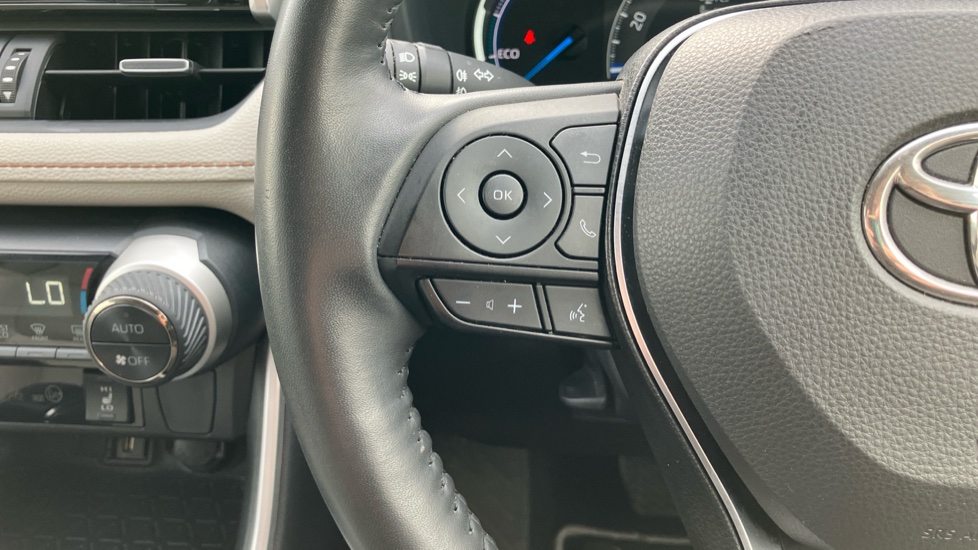 Toyota RAV4 2.5 VVT-i Hybrid Excel 5dr CVT Hybrid Estate - Image 35