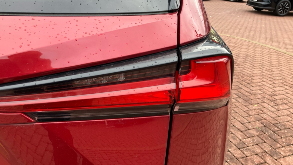 Lexus NX 300h 2.5 5dr CVT [8 Inch Nav] Hybrid Estate - Image 21