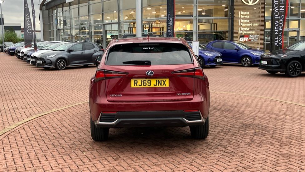 Lexus NX 300h 2.5 5dr CVT [8 Inch Nav] Hybrid Estate - Image 26