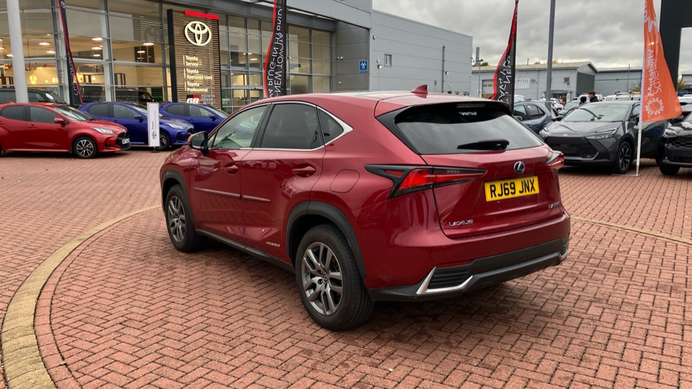 Lexus NX 300h 2.5 5dr CVT [8 Inch Nav] Hybrid Estate - Image 45
