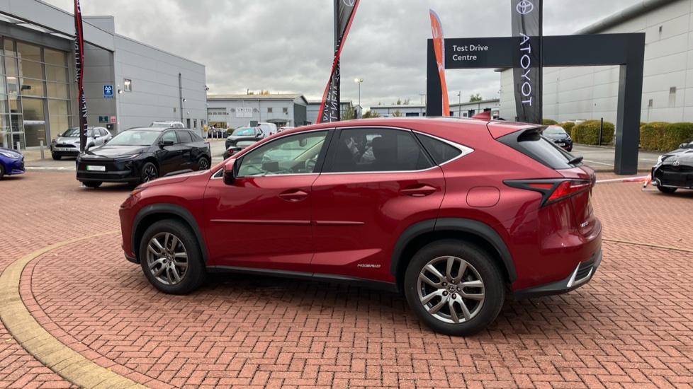Lexus NX 300h 2.5 5dr CVT [8 Inch Nav] Hybrid Estate - Image 46