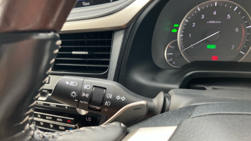 Lexus RX 450h 3.5 Takumi 5dr CVT Hybrid Estate - Image 32