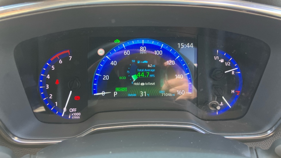 Toyota Corolla 1.8 VVT-i Hybrid GR Sport 5dr CVT Hybrid Estate - Image 11