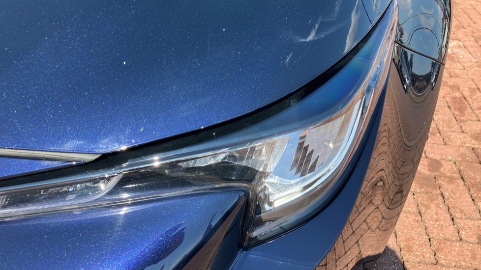 Toyota Corolla 1.8 VVT-i Hybrid GR Sport 5dr CVT Hybrid Estate - Image 20