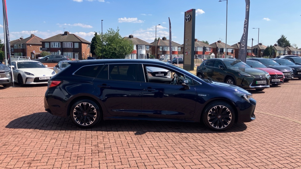 Toyota Corolla 1.8 VVT-i Hybrid GR Sport 5dr CVT Hybrid Estate - Image 23