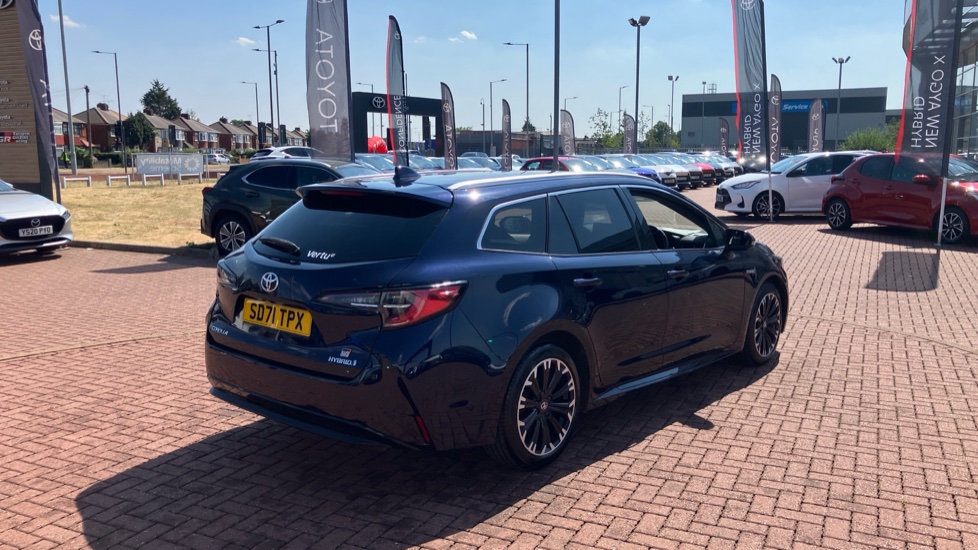 Toyota Corolla 1.8 VVT-i Hybrid GR Sport 5dr CVT Hybrid Estate - Image 44