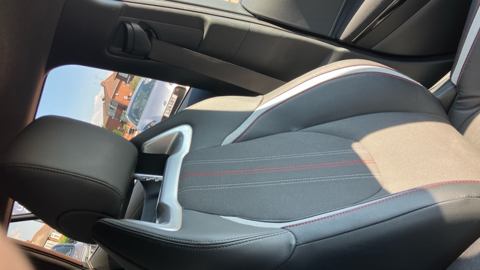 Toyota Corolla 1.8 VVT-i Hybrid GR Sport 5dr CVT Hybrid Estate - Image 59