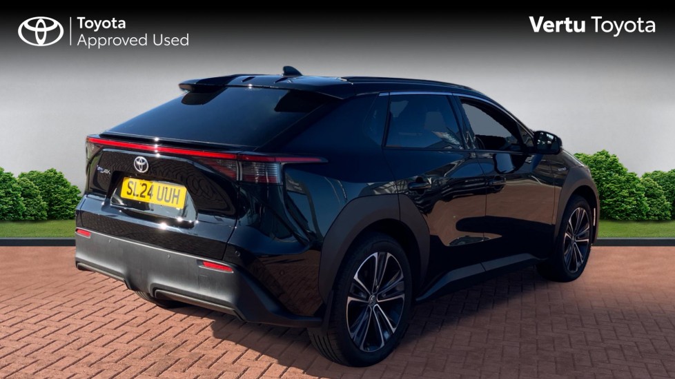 Toyota bZ4X 150kW Vision 71.4kWh 5dr Auto Electric Hatchback - Image 2