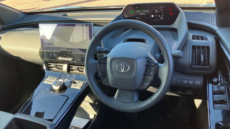 Toyota bZ4X 150kW Vision 71.4kWh 5dr Auto Electric Hatchback - Image 7