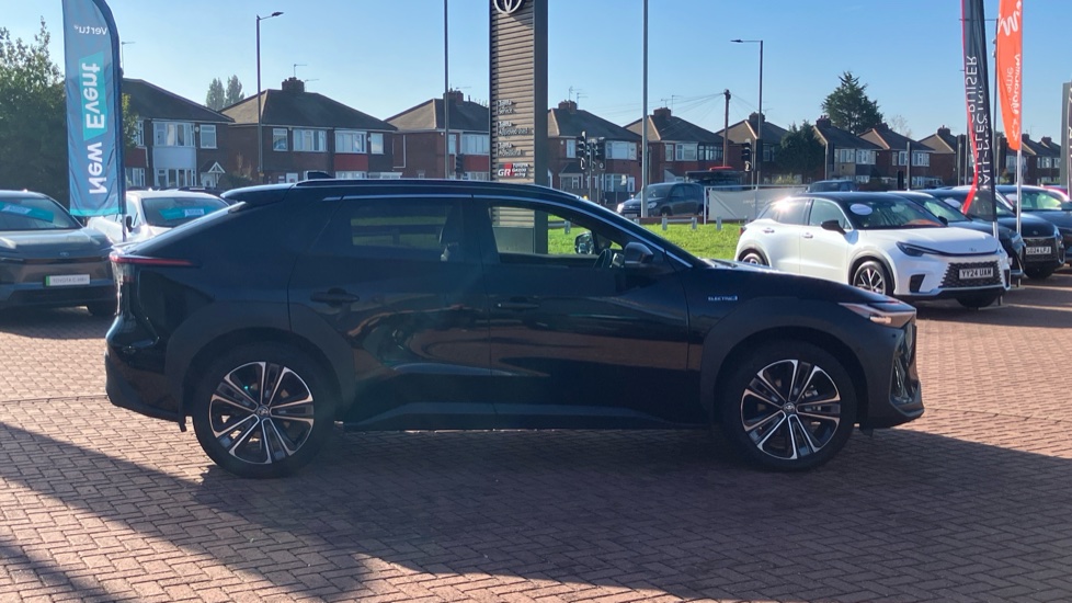 Toyota bZ4X 150kW Vision 71.4kWh 5dr Auto Electric Hatchback - Image 23